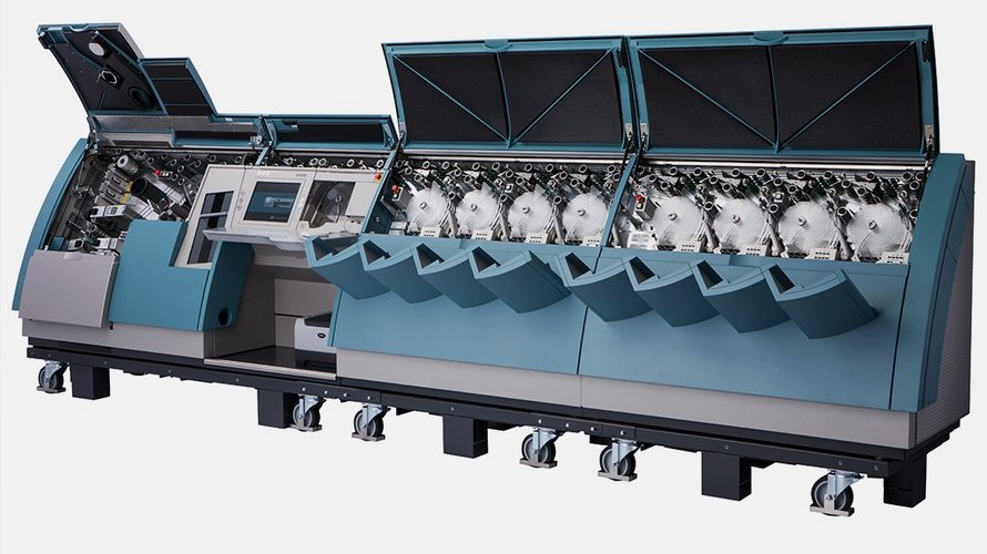 The BPS® M5 banknote processing system with open flaps