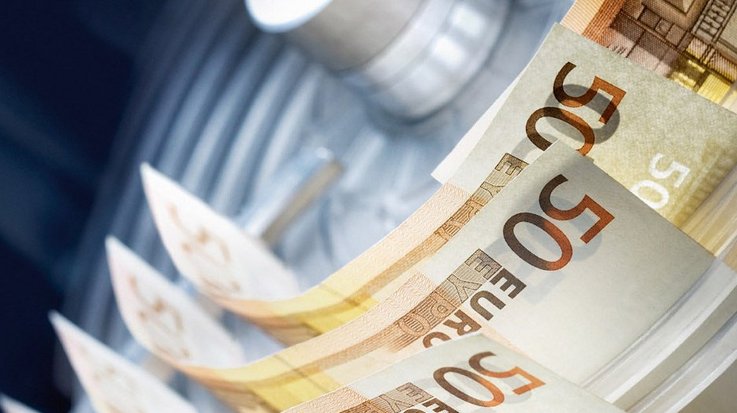 50€-Scheine im Inneren des Banknotenbearbeitungssystems BPS® M7