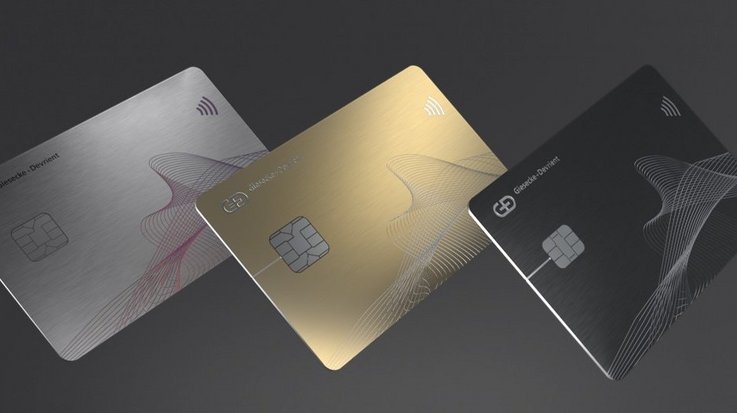 Drei verschiedene Kreditkarten aus Metall von G+D